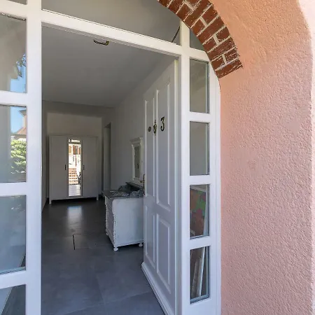 Oliver Art Apartment *